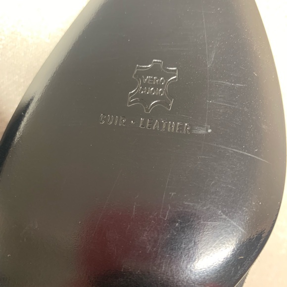 Bruno Magli Black Floral Suede Leather Heels – Size 8.5 AA - Picture 9 of 10